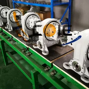 Coresun Drive VH7 Single Axis Slewing Drive Slewing Gear Gearbox Solar Tracker thumbnail-3