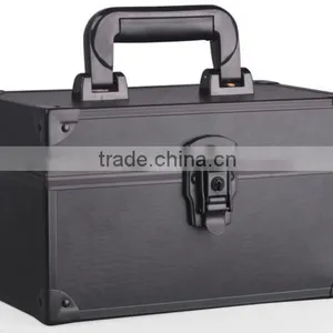 High Quality Black Aluminum Makeup Artist Vanity Case, Cosmetic Jewelry Storage Box, Beauty Box Makeup Vanity Case Bag thumbnail-2