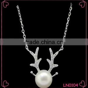 The New Spring of 2015 Personalized Jewelry Three-dimensional Diamante Antlers Necklace thumbnail-1
