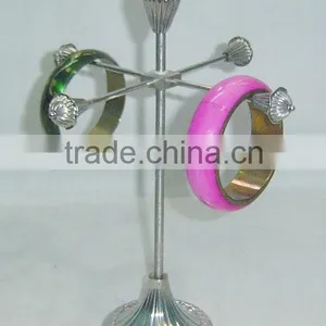 Elegant Jewellery Holder thumbnail-1