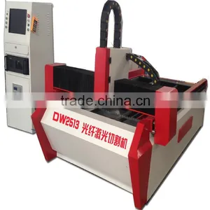 Hot Sale1325 IPG 150w 200w 300w Laser Cutting Machine for Metal Materials thumbnail-4