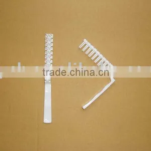 Hotel Disposable Pocket Comb thumbnail-1