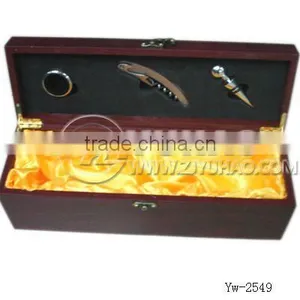 Wooden Wine Sets thumbnail-1