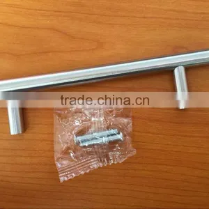 Hot Sale Wardrobe Pull Handle Kitchen Cabinet Parts Finger Pull Handle thumbnail-2