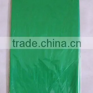 China 2016 New Products Disposable Solid Table Cover thumbnail-2