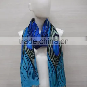 SOFT FEEL AND FINE BLEND VISCOSE SCARF 2017 thumbnail-1