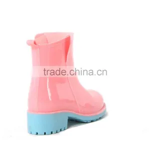 PVC Pink and Blue Fashionabale, Hot and Cheap and Comfortable and Safty Rain Boots thumbnail-1