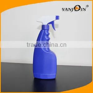 20 oz PVC Plastic Spray Bottles With Red Trigger Sprayer thumbnail-3