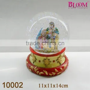 Hot Sale Custom Polyresin Water Globe thumbnail-4