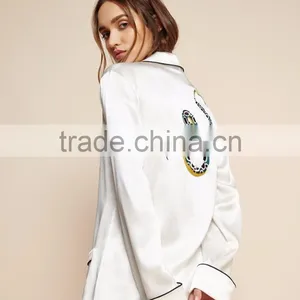 Fashion Suraa Embroidered Pyjama Piping Pocket Long Sleeve Silk Pajamas Set For Women Sleepwear With High Quality thumbnail-3