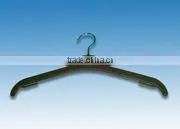 Plastic Hanger thumbnail-1