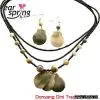 Sell Necklace thumbnail-1