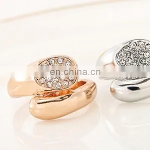 2017 New Arrival Luxury Wedding Rings Jewelry Geometry Shape CZ Ring Feminino Bijoux thumbnail-4