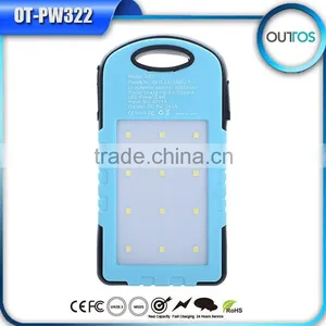 5000mah Waterproof Solar Mobile Phone Charger With Camping Lamp thumbnail-3