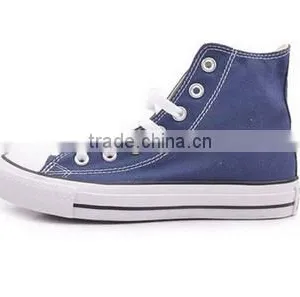 Womens Hunter Lo-Top Stylish Canvas Sneakers thumbnail-2