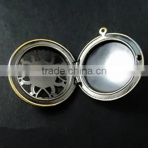 33MM Vintage Bronze Antiqued Flower Engraved Round Photo Locket Pendants DIY Supplies 1111046 thumbnail-3