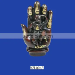 Monkey King on God Hand Chinese Statue Amulet thumbnail-1