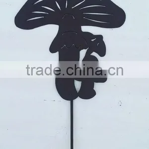 Garden Stake With Mushroom Decoration thumbnail-3