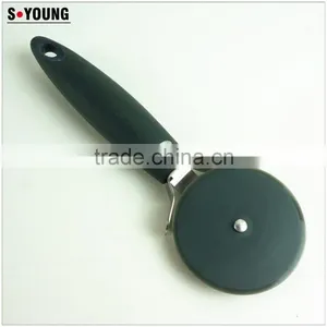 32065 Kitchen Gadget Kitchen Tool Round Pizza Cutter thumbnail-5