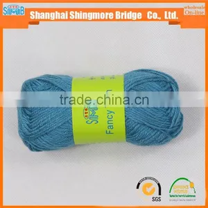 Global Hot Selling Bamboo Wool Blended Knitting Yarn for Hand Knitting thumbnail-2