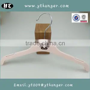 HA7008 Cute Flocked Plastic Hanger Velvet Baby Dress Coat Hanger Supplier's Choice thumbnail-2