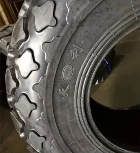 Road Roller Tyre Compactor Tyre 23.1-26 thumbnail-3