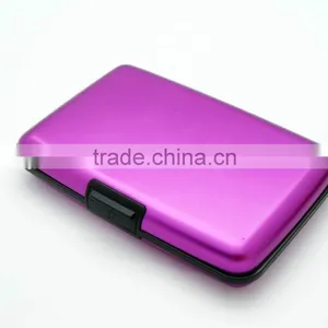 ALUMINUM CREDIT CARD HOLDER thumbnail-1
