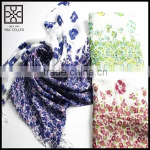 Polyester Floral Print Designer Scarf Wholesale China thumbnail-1