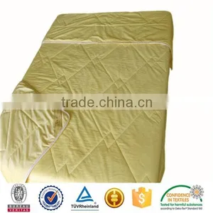 Selling Air-condition Summer Queen Size Super Soft Velboa for Cubrecamas Quilt thumbnail-3