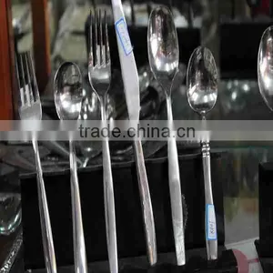 2016 High Quality and Low Price Stainless Steel Knife Spoon and Fork Set thumbnail-6