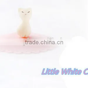 Cute Cartoon Leak Proof Soft Little White Cat Silicone Tea Cup Cover thumbnail-1