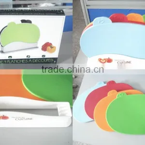 4pcs Plastic Color Coded Index Chopping Cutting Board With Non-slip Base la Planche thumbnail-5