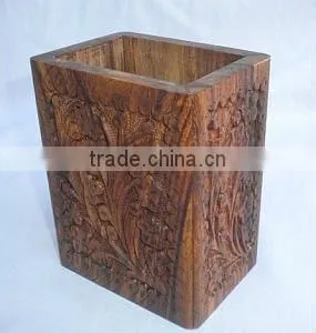 Wooden Pen Holder thumbnail-1