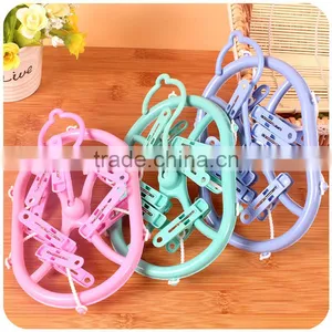 C215 Drying Clothes Plastic Hanger With Clips Ellipse Shape thumbnail-2
