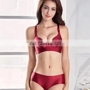 Top Quality Ladies Pretty Elegant Lingerie Bra and Panty thumbnail-1