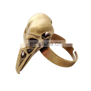 Unisex Jewelry Antique Gold Crow Head Bone Charm Finger Ring thumbnail-1