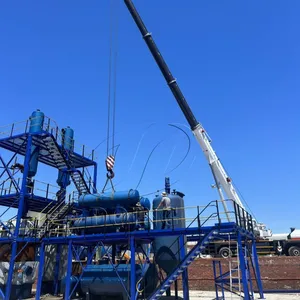 Latest Technology Waste Motor Engine Oil Distillation Machine Refine Pyrolysis Oil to Diesel With Solid Catalyst Design thumbnail-3