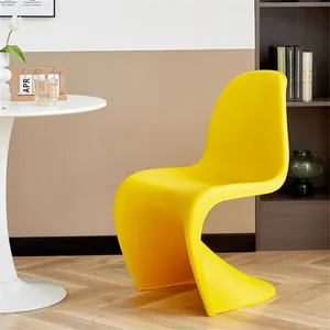 Modern Stacking PP Outdoor Dining Plastic Chairs thumbnail-4