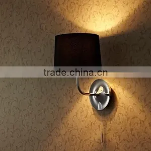 Italian Design Modern Simple Metal Wall Lamp for Bedroom thumbnail-1