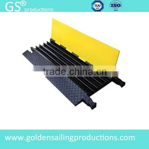 Outdoor Event Rubber Cable Protector / Cable Protector Ramp thumbnail-1