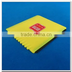 Plastic Square Car Ice Scraper thumbnail-3