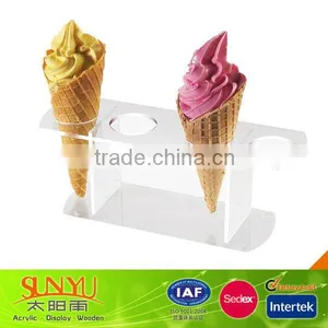 Simple Four Cone Ice Cream Holder thumbnail-1