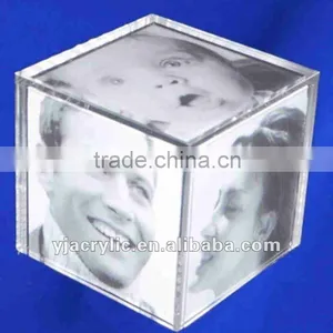 Acrylic Cube Photo Frame thumbnail-1