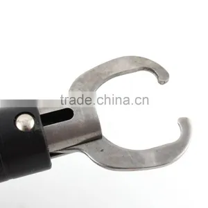 Lip Grip Tools With Digitial Scale and Tape thumbnail-5