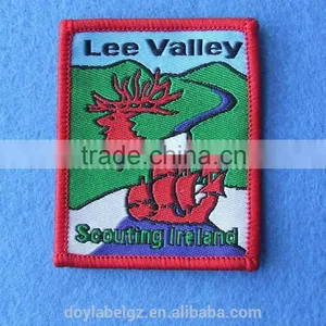 China Wholesale Nice Quality Low MOQ Customized Woven Patch for Clothing thumbnail-6