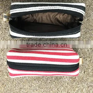 Strip Canvas Toiletry Bag Portable Travel Mini Cosmetic Bag With Ykk Zipper thumbnail-4