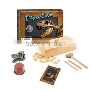 T-Rex Skull Dig Kit thumbnail-1