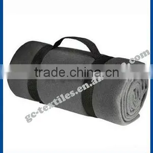 100% Polyester Polar Fleece Blanket thumbnail-1
