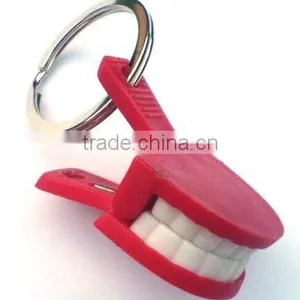 Smiling Jaw Clip Keychain Plastic thumbnail-1