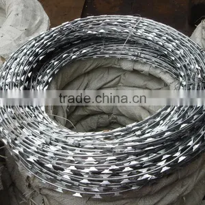 High Quality Concertina Wire Razor Barbed Wire With Factory Price thumbnail-2
